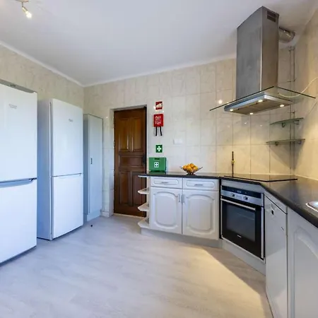 فيلة Secluded 3 Bedrooms Urzais Modern Interiors *