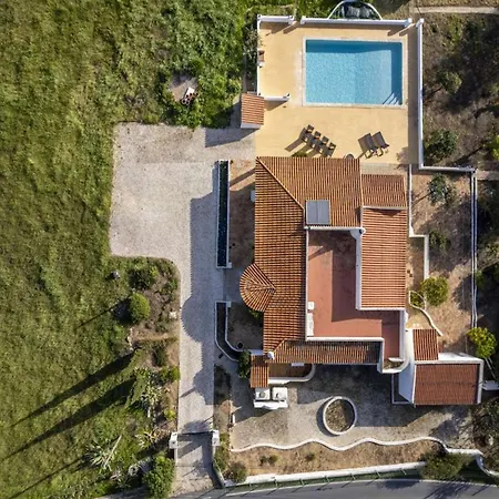Secluded 3 Bedrooms Urzais Modern Interiors * Carvoeiro (Lagoa)